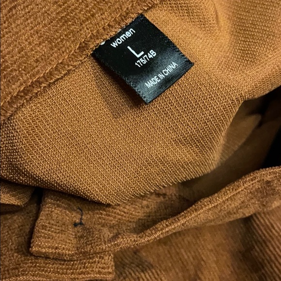 New, never worn SHEIN skirt - Picture 2 of 2